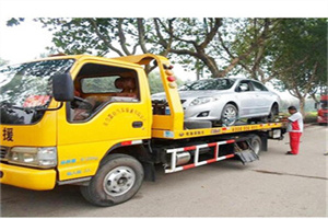托克逊附近24小时汽车拖车服务热线
