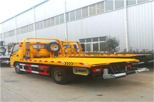 托克逊附近拖车救援搭电